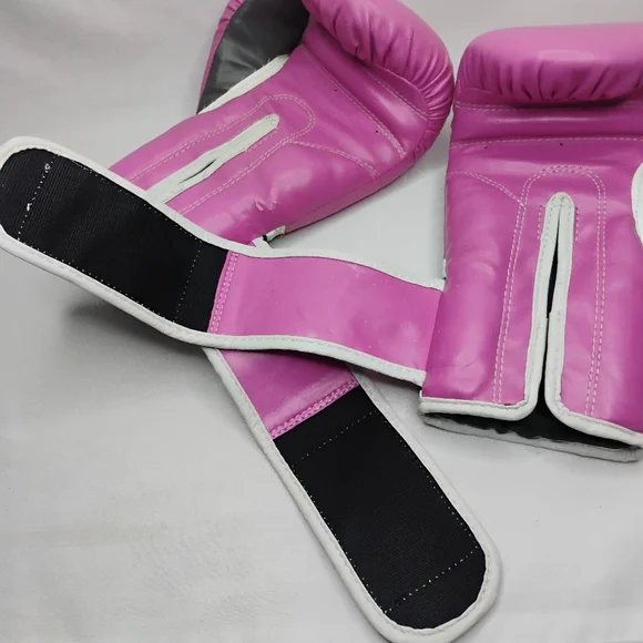Women's Ta12 Everlast Pink Vegan Leather 12oz Boxing Gloves Training Gym Cardio - Picture 3 of 10